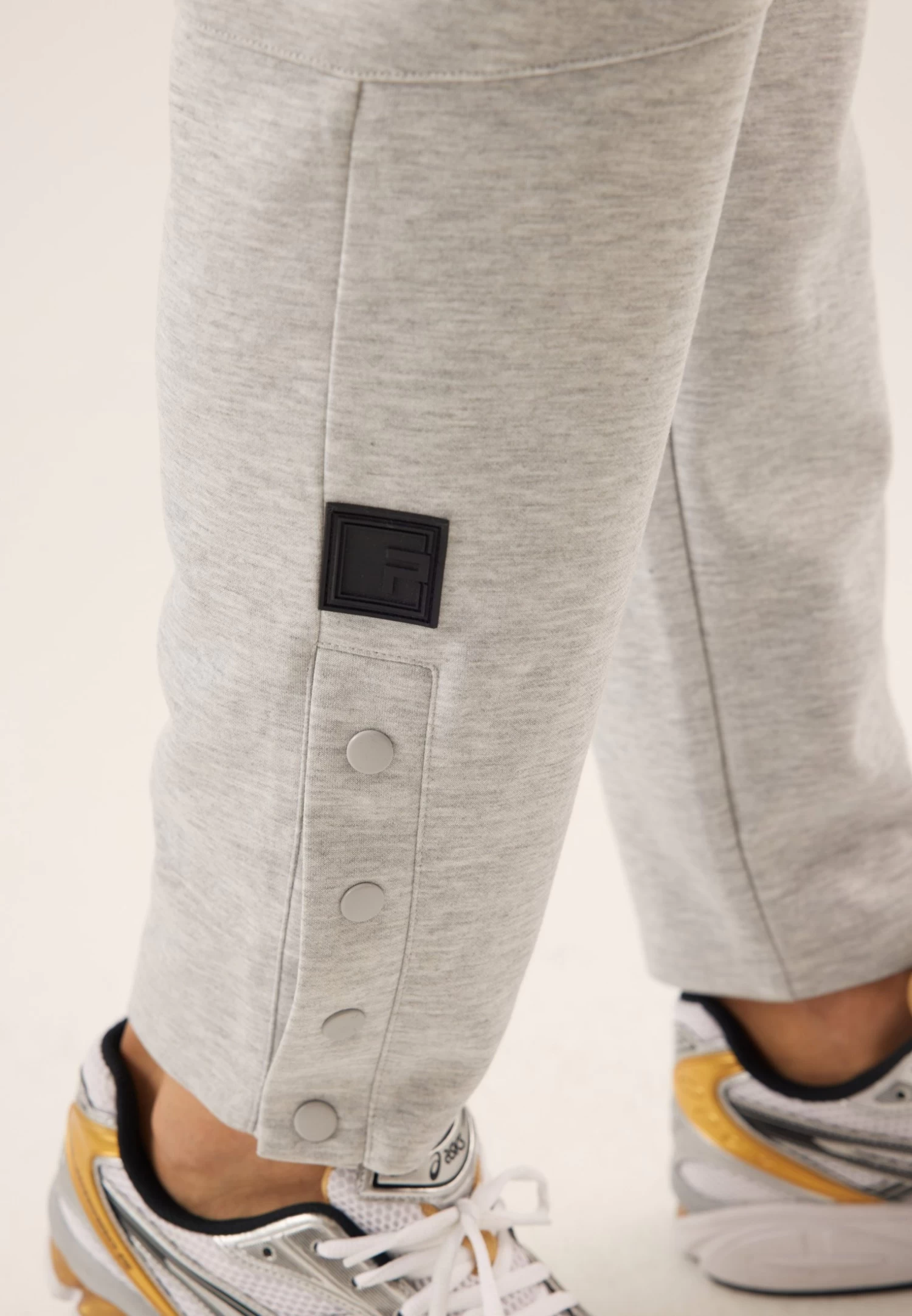 Pier One Pantaloni SportiviMottled Light Grey Uomo Pantaloni PI922E05P-C11 8 Pier One Pantaloni SportiviMottled Light Grey Uomo Pantaloni PI922E05P-C11 - immagine 6