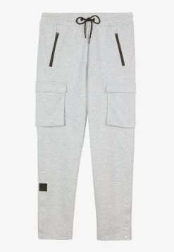 Pier One Pantaloni SportiviMottled Light Grey Uomo Pantaloni PI922E05P-C11 12 Pier One Pantaloni SportiviMottled Light Grey Uomo Pantaloni PI922E05P-C11 -Pier One c9a101cecfbb453f8ee12eaca40010e1