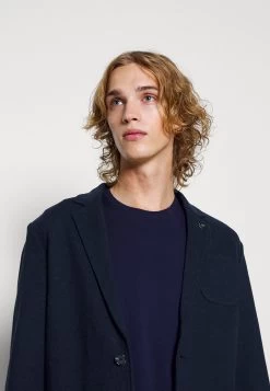 Pier One GiaccaDark Blue Uomo Completi E Cravatte PI922T049-K11 11 Pier One GiaccaDark Blue Uomo Completi E Cravatte PI922T049-K11 -Pier One cd2e2a89aa6d4666ba0a5d102d076303