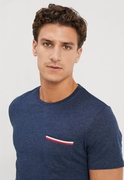 Pier One T-Shirt BasicMottled Dark Blue Uomo T-shirt E Polo PI922O05G-K11 11 Pier One T-Shirt BasicMottled Dark Blue Uomo T-shirt E Polo PI922O05G-K11 -Pier One cf0b128f23eb42d29f229a8b186e6078