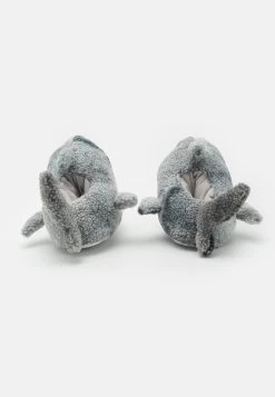 Pier One Unisex - Pantofole - Grey 10 Pier One Unisex - Pantofole - Grey -Pier One d4d3c8dca2d54cf3895f2b6626b609af