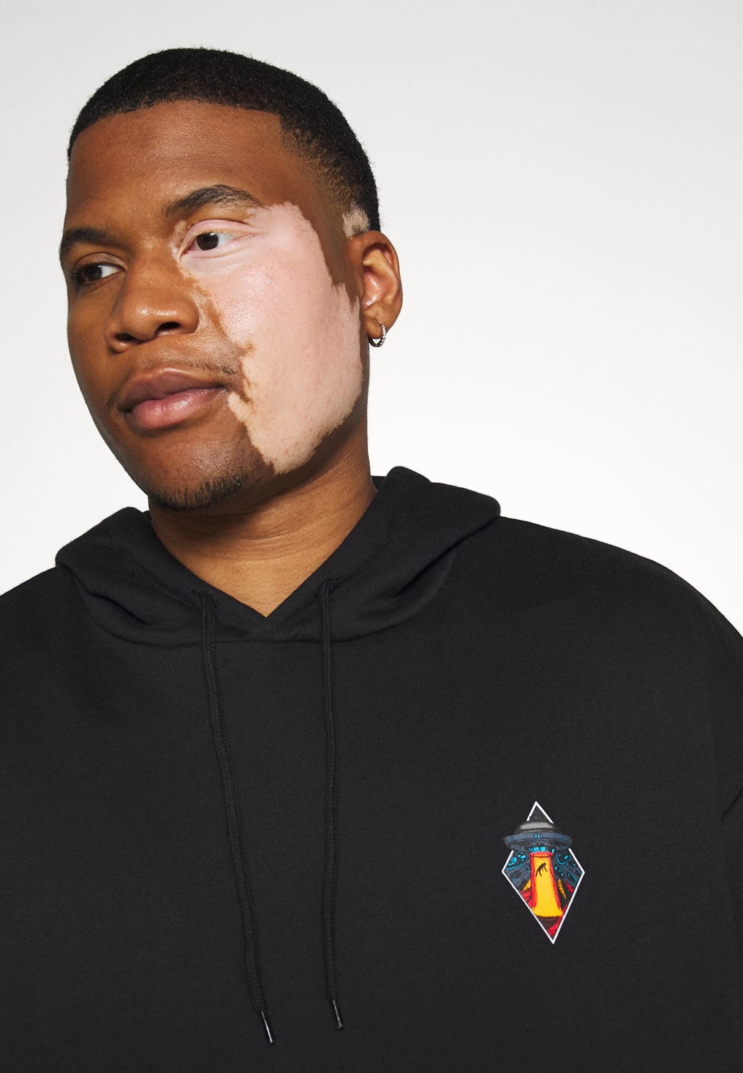 Pier One Felpa Con CappuccioBlack Uomo Maglieria E Felpe PI922S0AX-Q11 8 Pier One Felpa Con CappuccioBlack Uomo Maglieria E Felpe PI922S0AX-Q11 - immagine 6