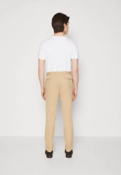 Pier One PantaloniBeige Uomo Completi E Cravatte PI922E057-B11 -Pier One e472b5f0e2d248449d523022932cd784