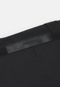 Pier One UnisexBorsa Porta PcBlack Donna Borse PI954H021-Q11 -Pier One efdab5b0774046cab7ce4c22eb419887